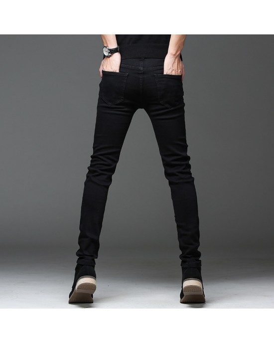 The Slim Sleek Black Jeans Look