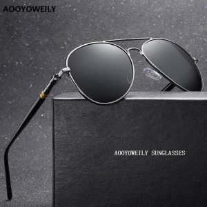 Men's Classic Look Sunglasses