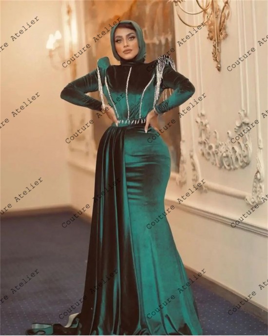 Posh Middle Eastern Velvet Gown