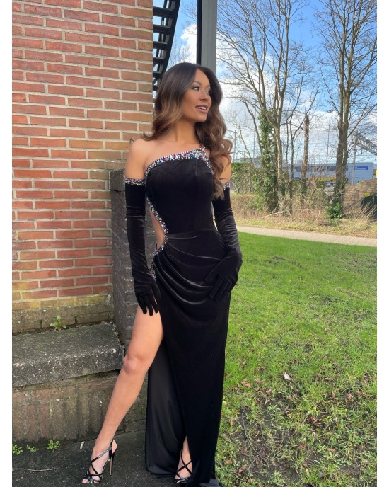Class Act with a Little Bit of Side Action Dress