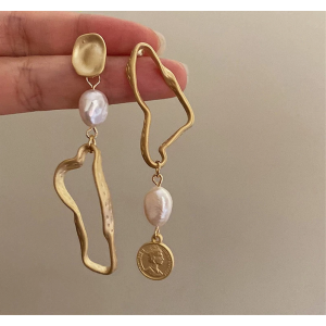 Salvador Dali Influence Gold And Pearl Earrings Salvador Dali Influence Gold And Pearl Earrings