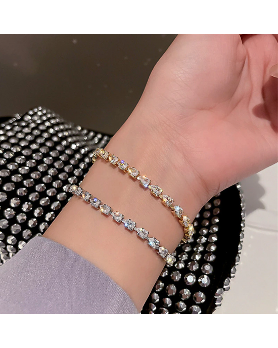 Sparkly Adjustable Rhinestone Beauty Bracelet Sparkly Adjustable Rhinestone Beauty Bracelet
