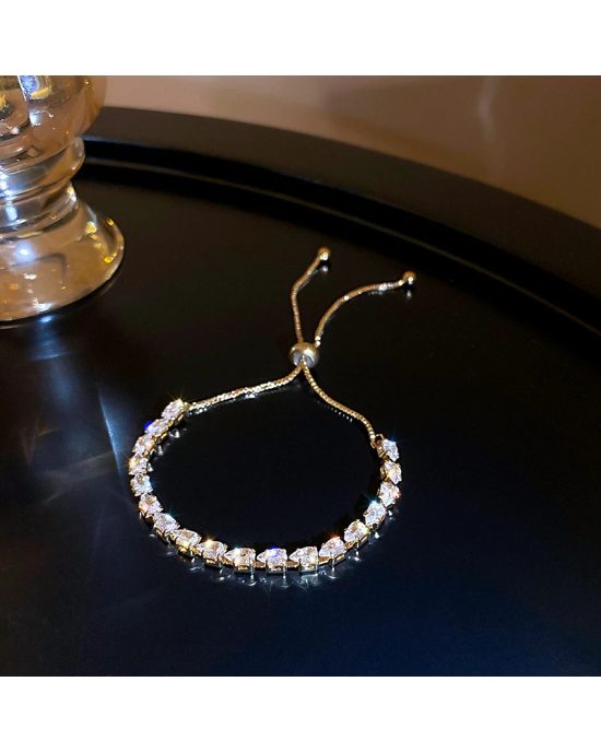 Sparkly Adjustable Rhinestone Beauty Bracelet Sparkly Adjustable Rhinestone Beauty Bracelet